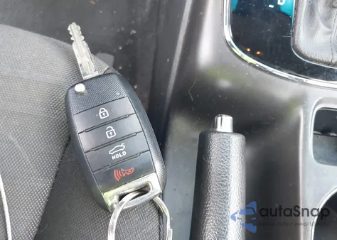 2018 Kia Forte S from USA, damaged, VIN 3KPFL4A70JE195479